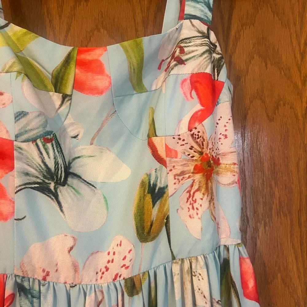 Floral Women’s Dress in Blue and Red - Picture 7 of 8